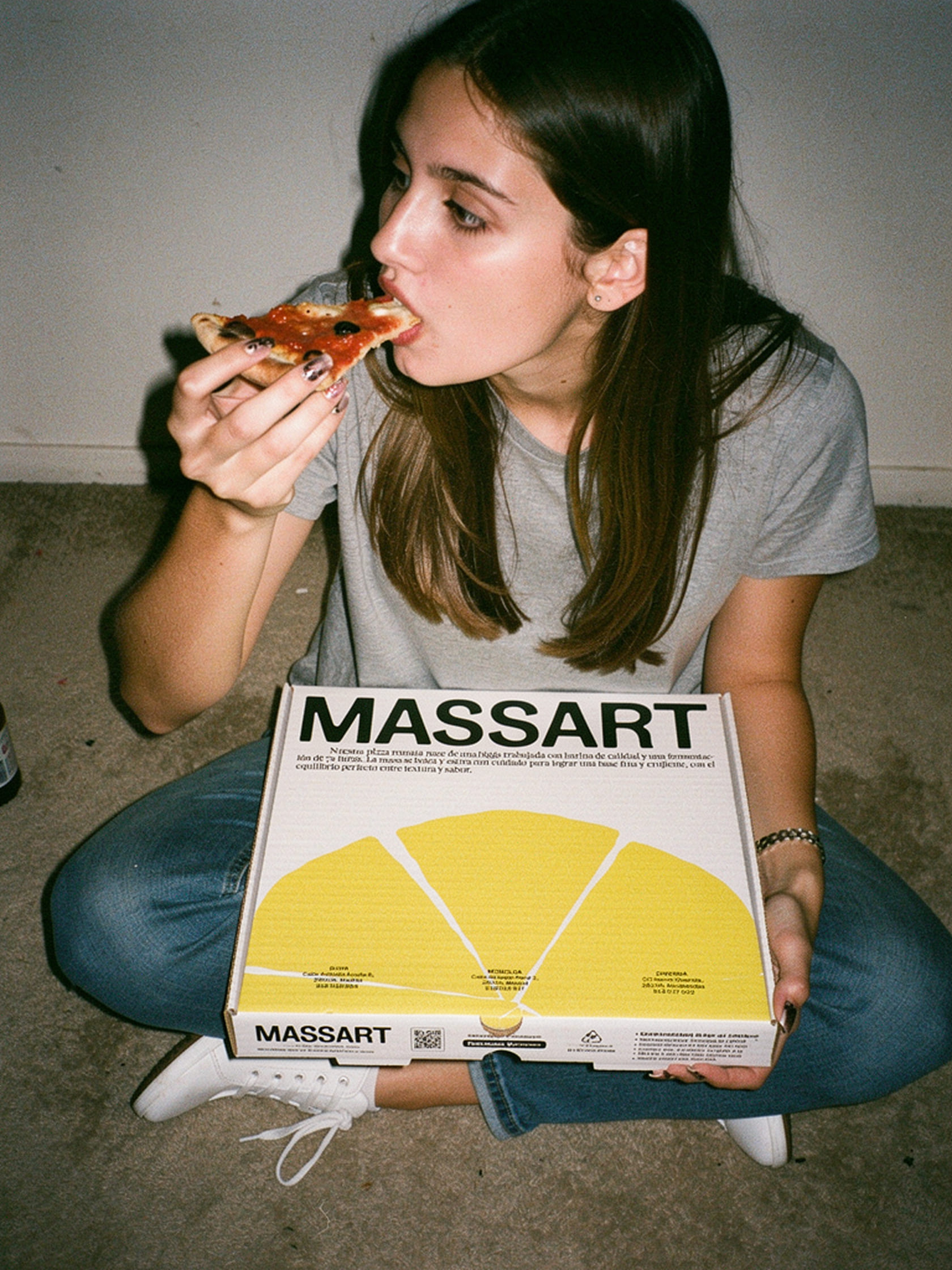 Azote Estudio Reimagines Massart with a Fluid Identity Reflecting the Rhythm of Roman Pizza Making